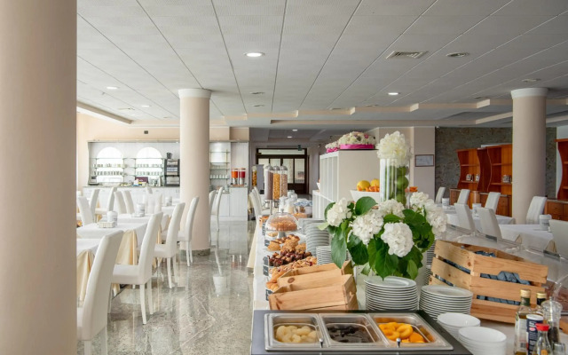 Rivoli Hotel