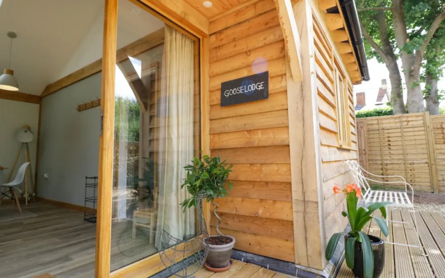 Goose Lodge