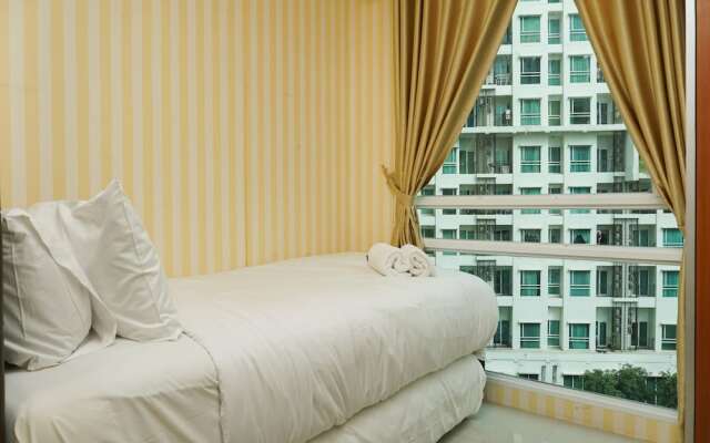 2BR Apartment with Sofa Bed at Woodland Park Residence By Travelio