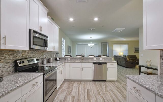 Champions Gate - 5 Bedrooms House w/pool-4912CG