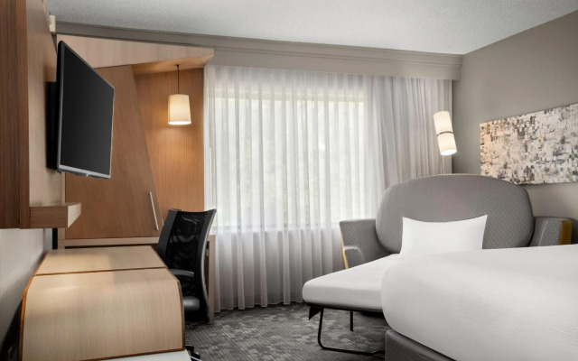 Courtyard by Marriott Lafayette Airport