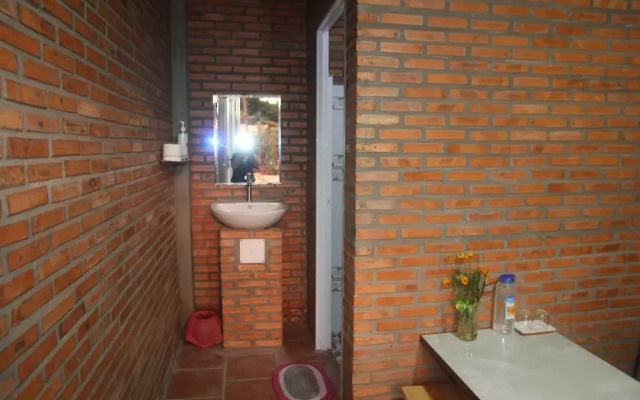 Bau Bi Mini Farmstay Mekong - Tien Giang