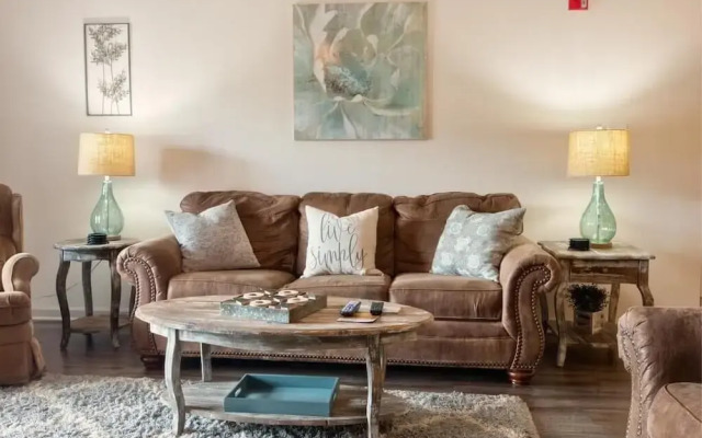 Whispering Pines Condominium 132