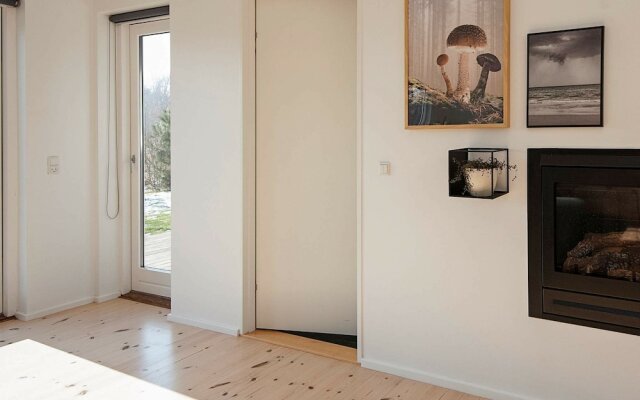 Lavish Holiday Home in Glesborg With Whirlpool