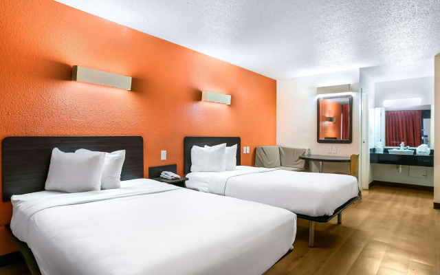 Rodeway Inn Baltimore - Inner Harbor South
