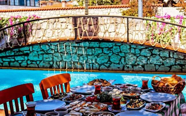 B House Alacati Adult Only