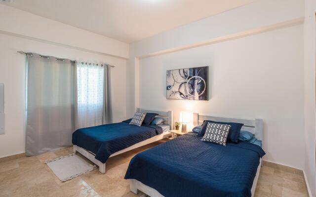 Spacious Cap Blue Apt Next to Cap Cana