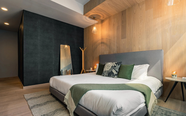 Casai Discover La Roma From a Contemporary Gem