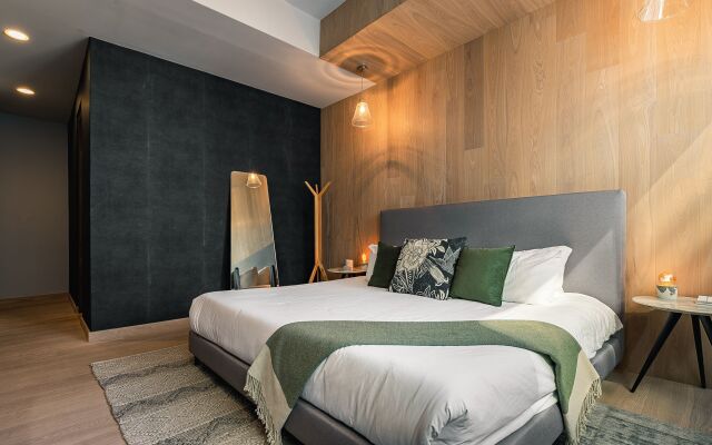 Casai Discover La Roma From a Contemporary Gem