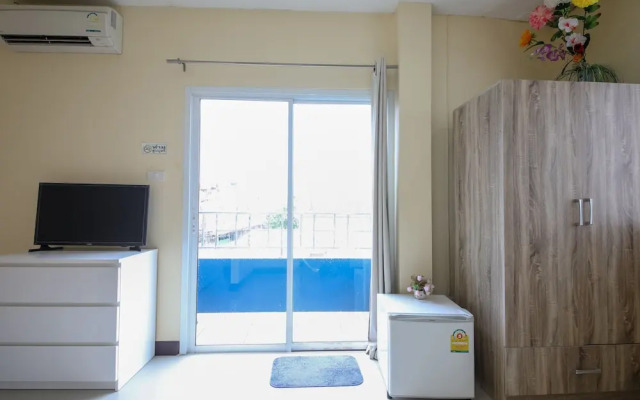 Oyo 368 Aoi Apartment