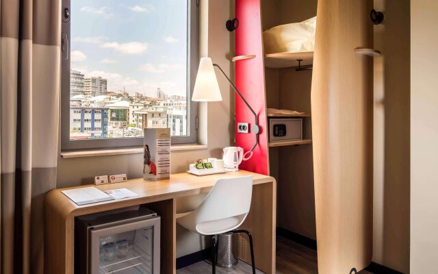 ibis Istanbul West