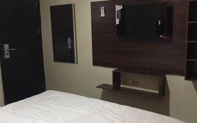 Royal Galaxy Hotel