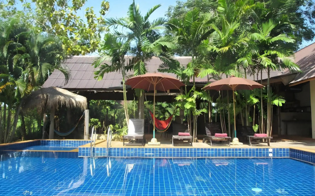Bamboo Hideaway Resort