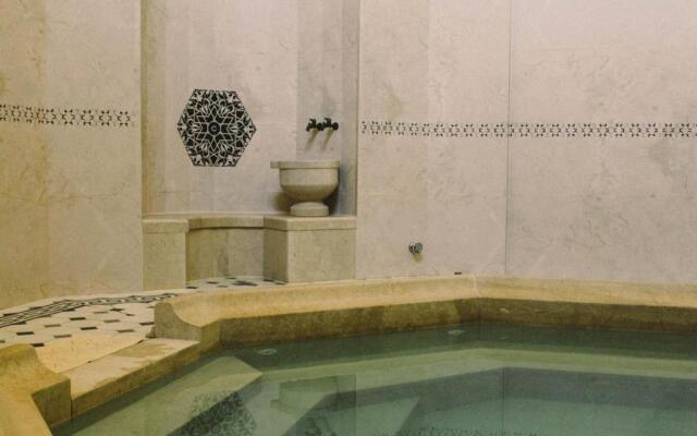 Isa Begov Hamam Hotel