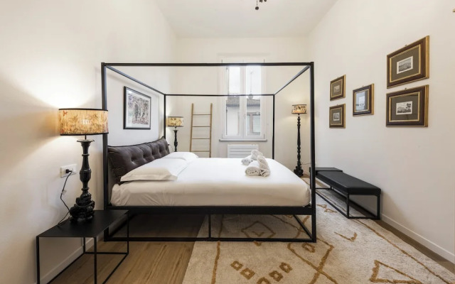 Salutati Apartments by MMega