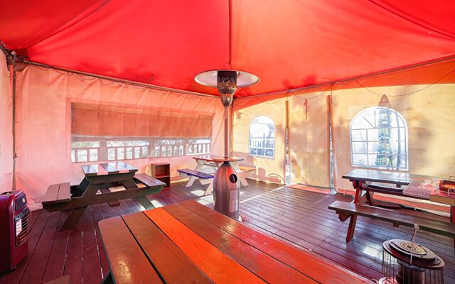 Tongyeong Honey Spa Pension