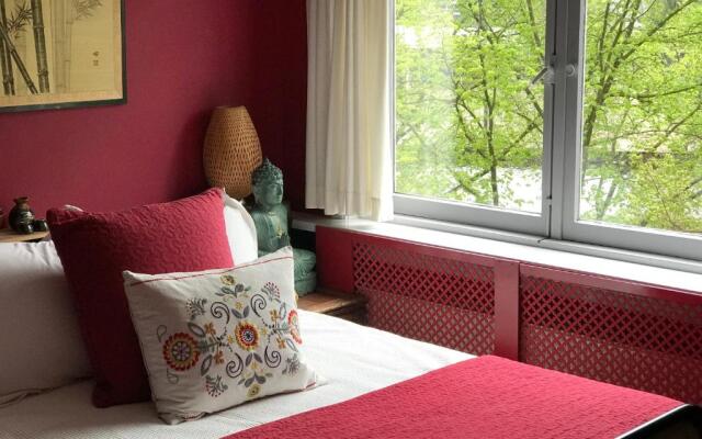 Blaine's: A B&B and private dining....
