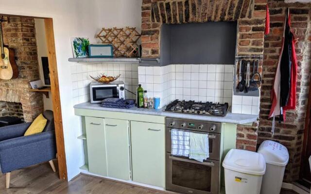 200 year old large townhouse with sea views