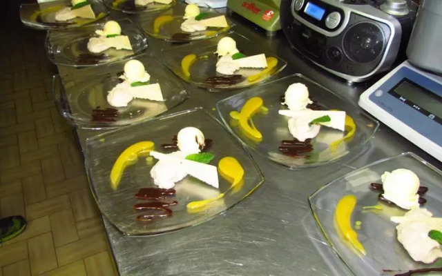 Berggasthaus Höllensteinhütte