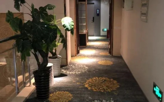 JUNYI Hotel Jiangsu Nanjing Ye District Olympic Center