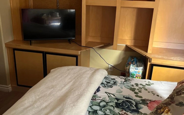 One Bedroom With its Full Bathroom