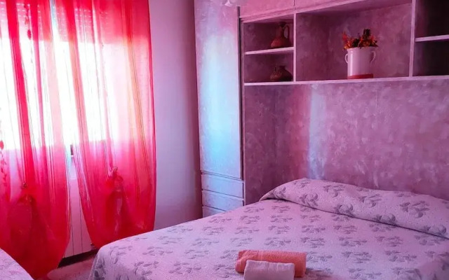 Room in Guest Room - La Palma Queen Room Lapalmarooms
