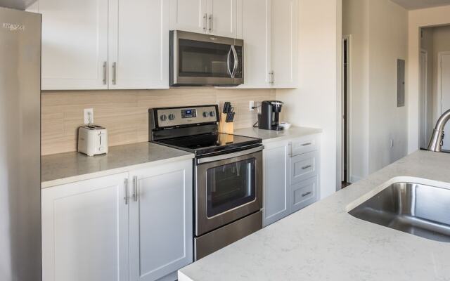 FRONTDESK The Point at Town Center Apts Jacksonville