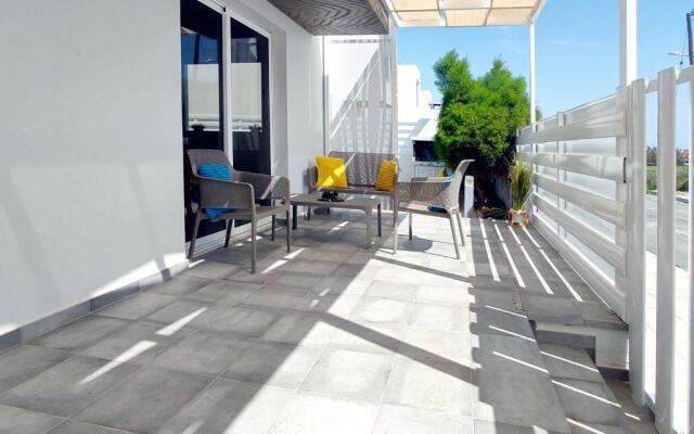 Nissini Shell, 3 bedroom villa with private pool at Nissi Beach
