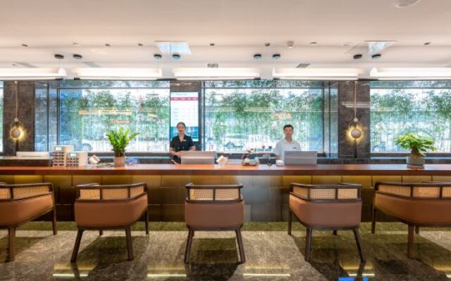 Yunxiao Junyi International Hotel