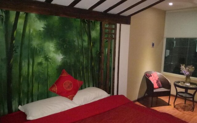 Lijiang Maya Theme Hotel