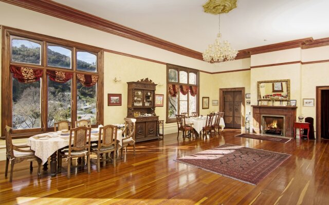 Boutique Hotel Warwick House
