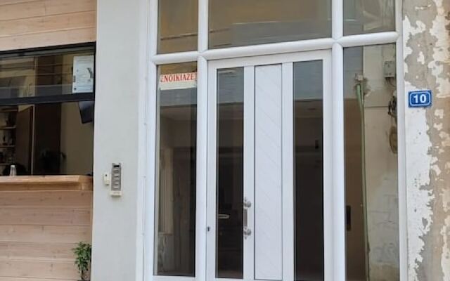 Modern Equipped Studio in Heraklion