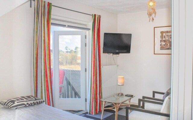 Stunning Apartment in Bergen aan Zee With Wifi