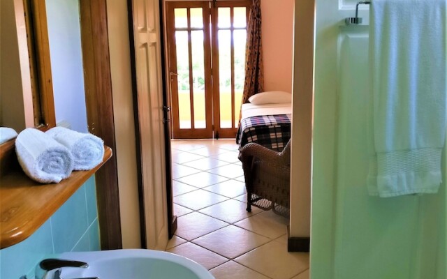 Tobago Hibiscus Golf Villas & Appartments