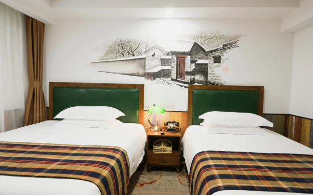 Nostalgia Hotel（Beijing Tiananmen Square ） – Guest Rooms – Beijing