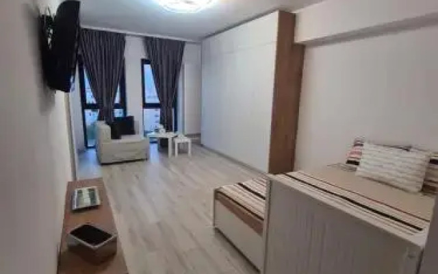 Moghioros Park Residence
