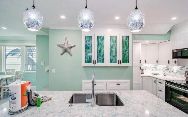 Turtleback 11 3 Bedroom Villa by RedAwning