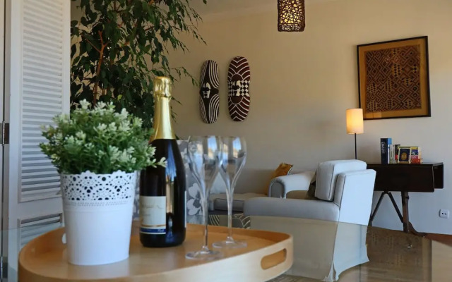 Cascais Estoril Apartment Near the Beach