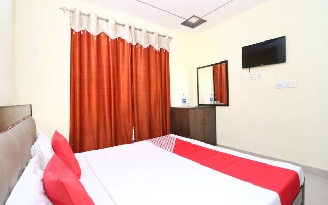 OYO 39635 Hotel Shree Om