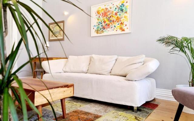 Casa Lara by HnM