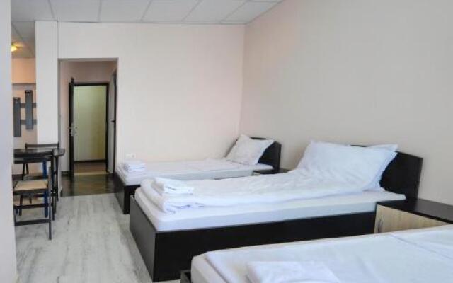 Hotel & Business Center Trakia