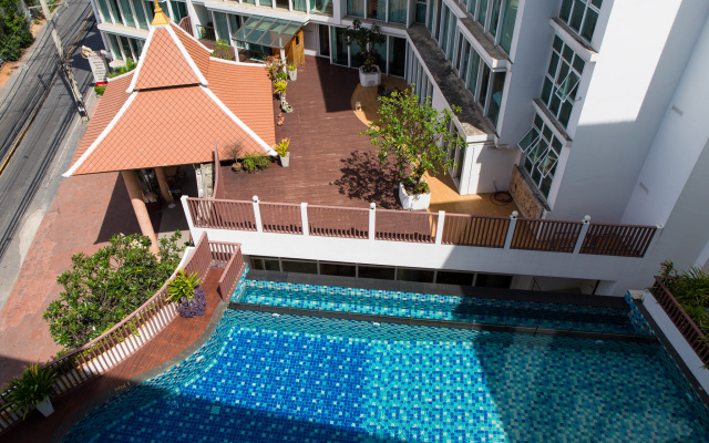 Aiyara Grand Hotel