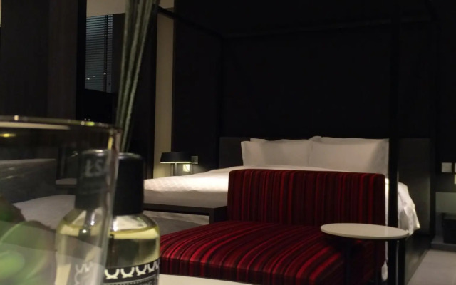 La Inn