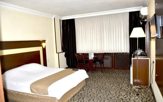Hotel Tilmen