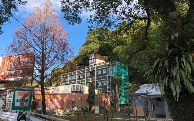 Sun Moon Heart Hostel