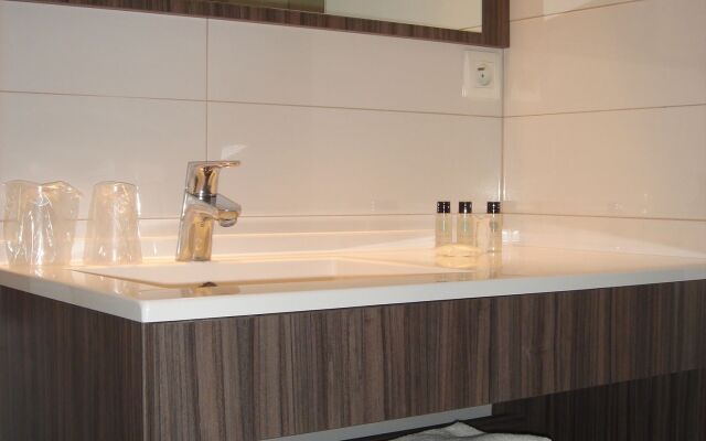 The Originals Residence, Appart'Hôtel Hévéa, Valence