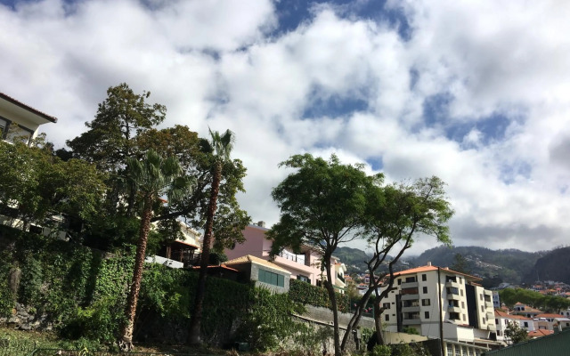 Apart. Madeira 4 you