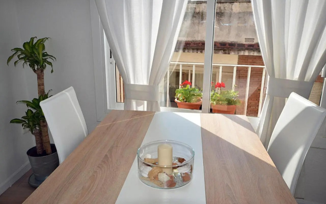 Sunny Apartment Central Sitges