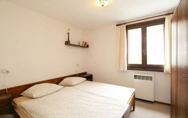 13-5 - One Bedroom