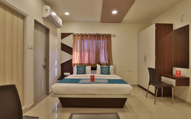 OYO 11750 Hotel Starz